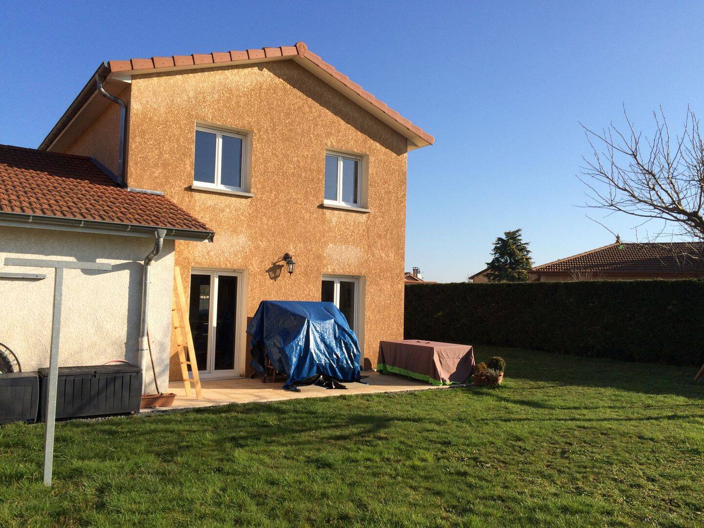 Maison 4 pièces 100 m² · à Genas · 100 m² · 1 575 €
