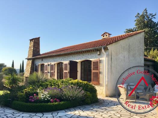 Villa à vendre 2 520 000 € 5 pièces 1 chambre 150 m² 1 282 m² de terrain La Croix-Valmer 83420