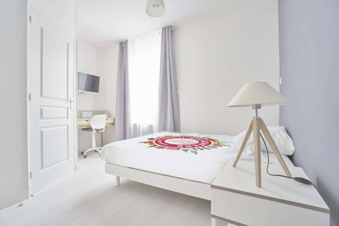 1 pièce 15 m² · à La Madeleine · 15 m² · 420 €
