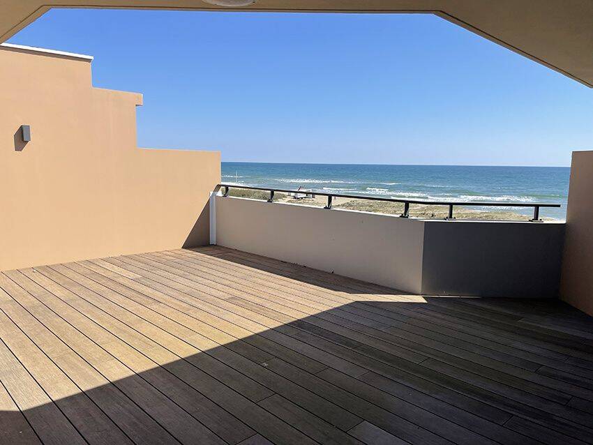 Appartement 5 pièces 129 m² · à Sainte-Marie-la-Mer · 129 m² · 1 100 000 €