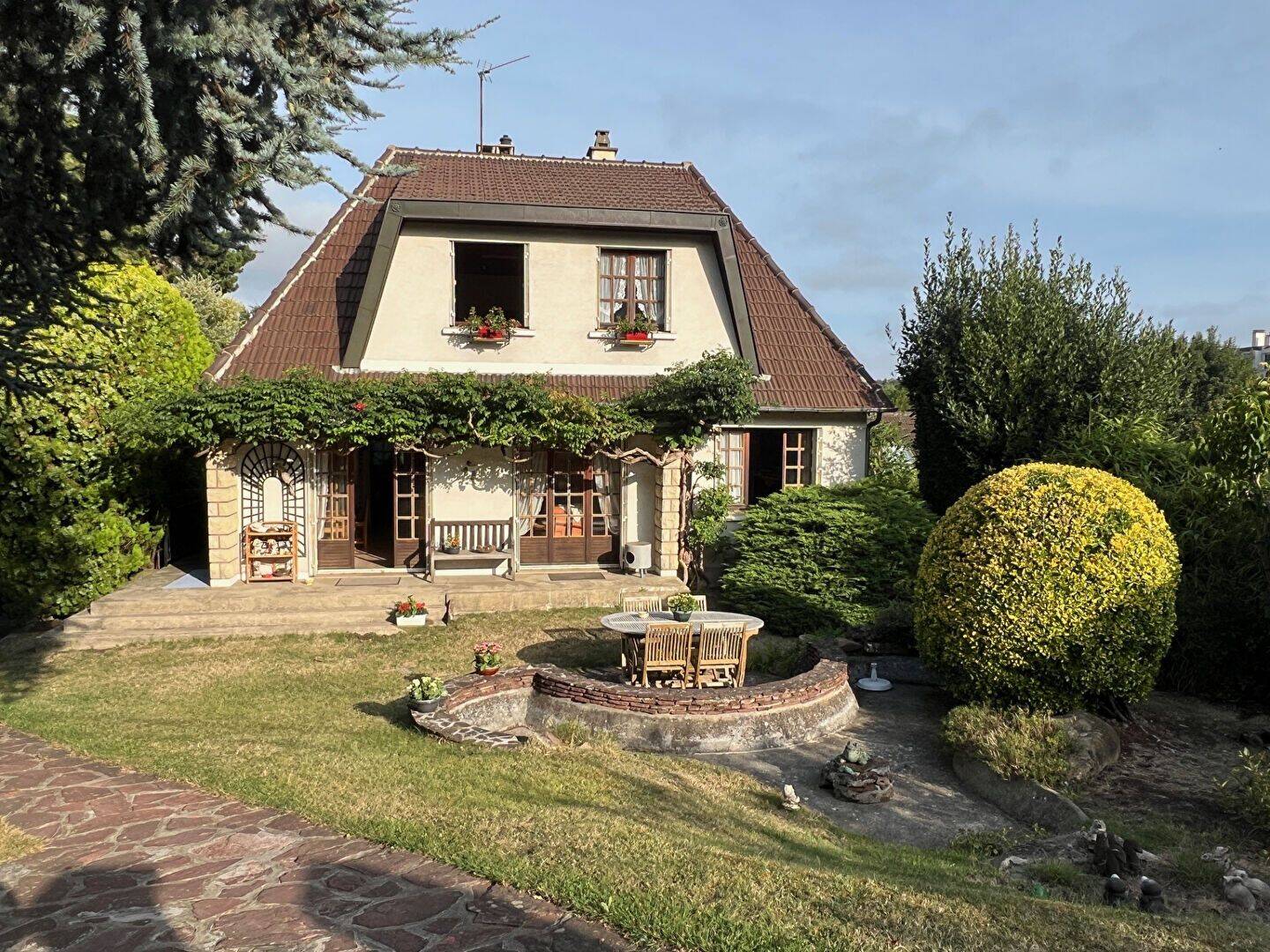 Maison 5 pièces 102 m² · à Le Pecq · 102 m² · 625 000 €