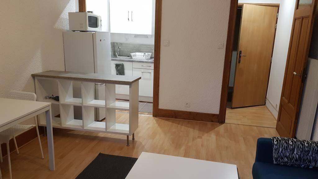 Appartement 2 pièces 47 m² · à Vaulnaveys-le-Haut · 47 m² · 690 €/mois
