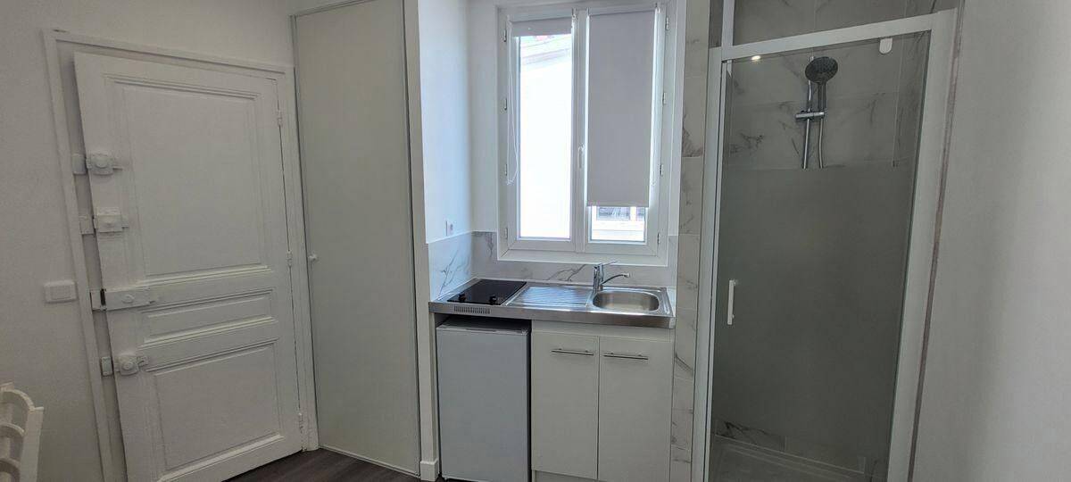 Appartement 1 pièce 9 m² · à Paris 16ème Arrondissement · 9 m² · 590 €/mois