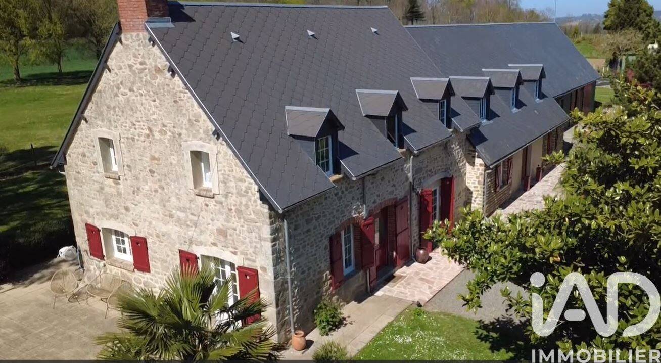 Maison 16 pièces 308 m² · à Isigny-le-Buat · 308 m² · 580 000 €