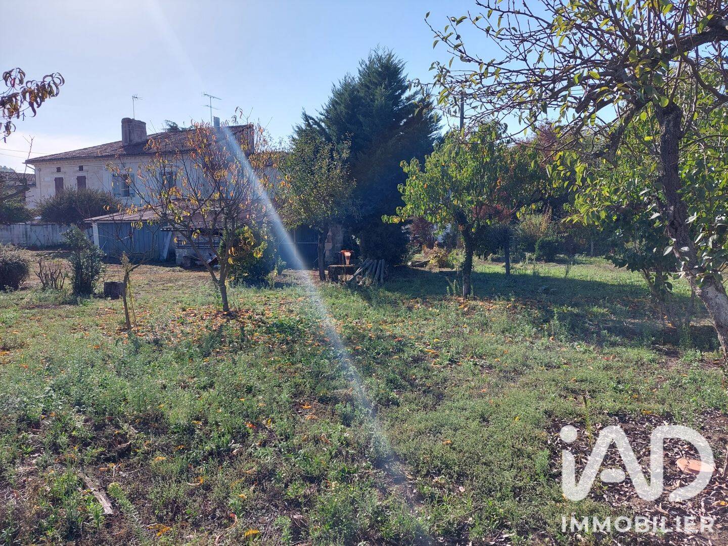 Maison 5 pièces 127 m² · à Saint-Seurin-de-Prats · 127 m² · 90 000 €