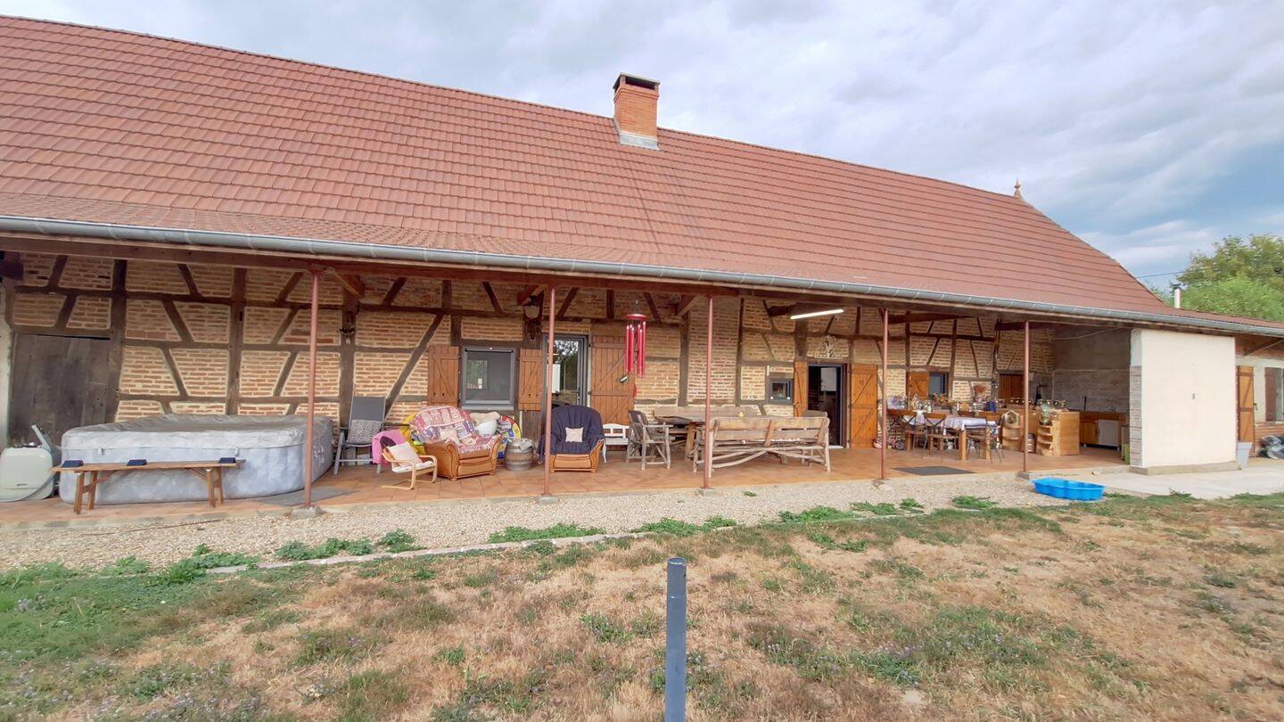 Maison 4 pièces 132 m² · à Louhans · 132 m² · 330 000 €