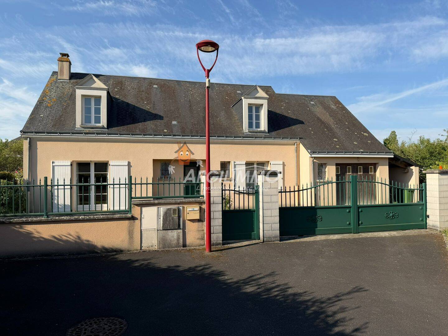 Maison 6 pièces 131 m² · à Savigny-sur-Braye · 130,7 m² · 210 100 €