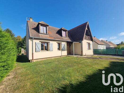 Maison à vendre 199 000 € 5 pièces 4 chambres 157 m² 1 289 m² de terrain Le Hamel 60210
