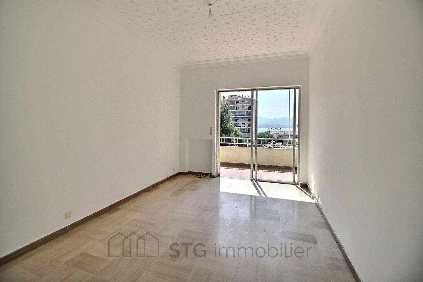 Appartement 2 pièces 52 m² · à Ajaccio · 51,5 m² · 245 000 €