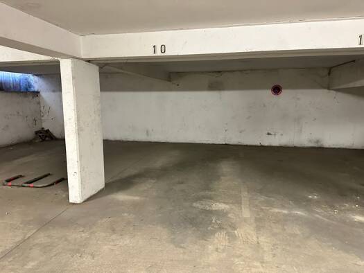 Parking à louer 70 € 12 m² Rive de Seine Sud Est Melun 77000