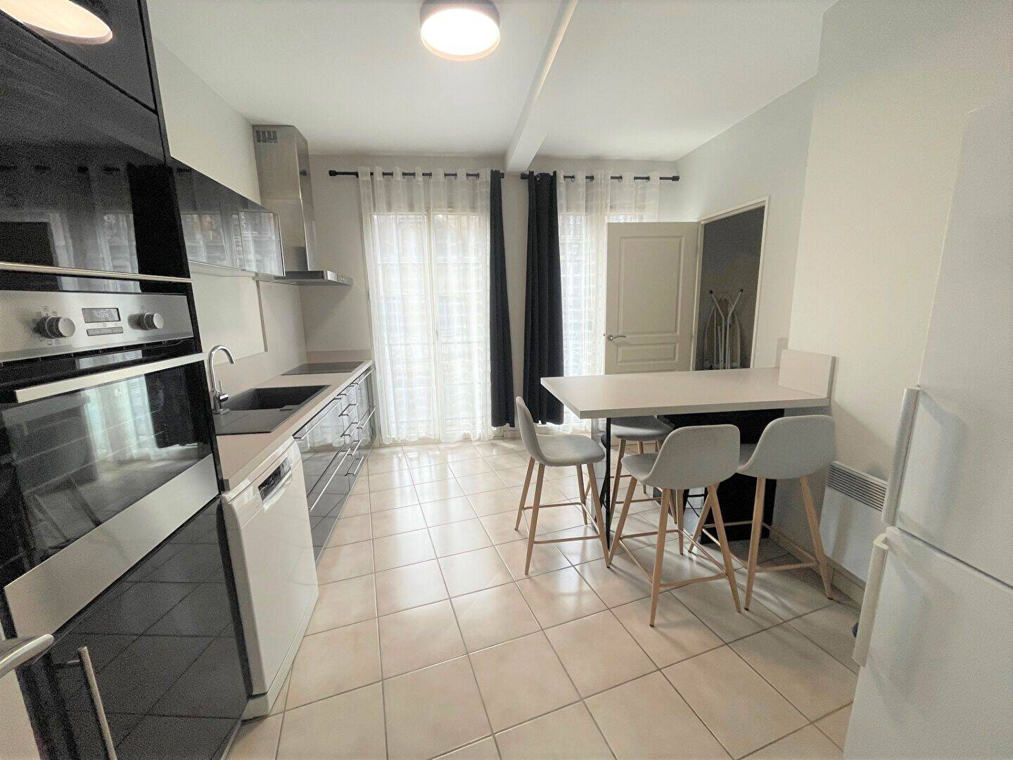 Appartement 4 pièces 92 m² · à Troyes · 92 m² · 1 001 €
