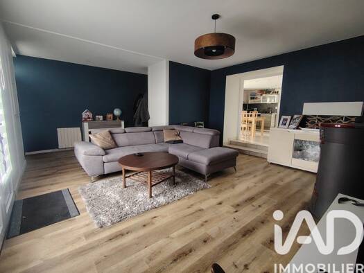 Maison de ville à vendre 220 000 € 5 pièces 3 chambres 117 m² 759 m² de terrain La Métairie Les Herbiers 85500