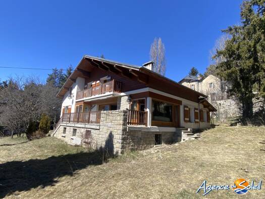 Chalet à vendre 895 000 € 12 pièces 8 chambres 307,3 m² 2 220 m² de terrain Odeillo-Via Font-Romeu-Odeillo-Via 66120