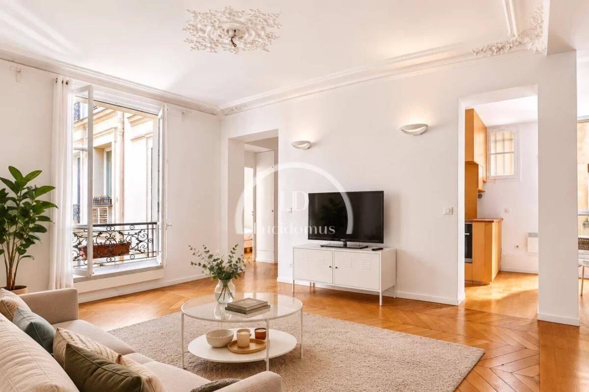 Appartement 3 pièces 76 m² · à Paris 9ème Arrondissement · 76 m² · 860 000 €
