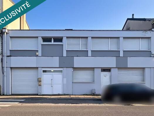 Immeuble à vendre 235 000 € 182 m² Uckange 57270