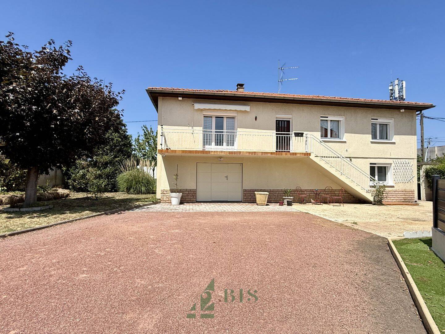 Maison 6 pièces 90 m² · à Riorges · 90 m² · 221 000 €