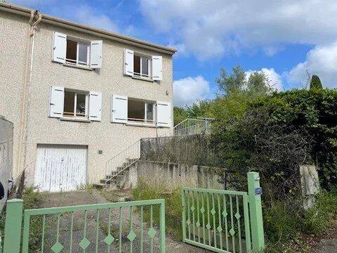 Maison 5 pièces 110 m² · à Bourg-Saint-Andéol · 110 m² · 970 €/mois