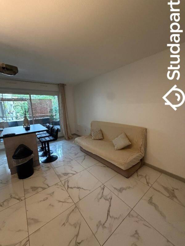 Maison 1 pièce 34 m² · à Marseille 16ème Arrondissement · 34 m² · 750 €