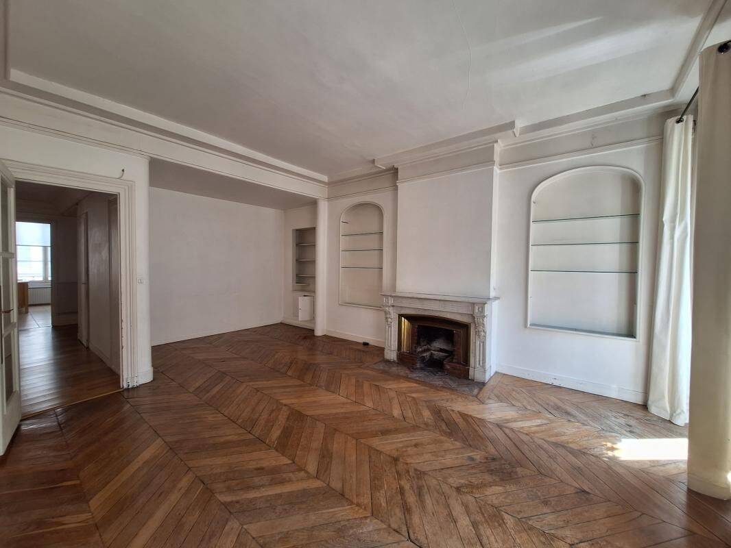 Appartement 3 pièces 101 m² · à Lyon 2ème Arrondissement · 101 m² · 1 559 €