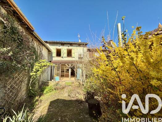Maison à vendre 165 000 € 4 pièces 3 chambres 135 m² 152 m² de terrain Tillac 32170