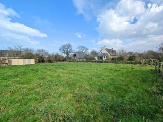 Terrain constructible à vendre 126 600 € 877 m² de terrain Trébeurden 22560