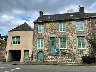Maison à vendre 191 900 € 8 pièces 5 chambres 204 m² 802 m² de terrain Lassay les Chateaux 53110