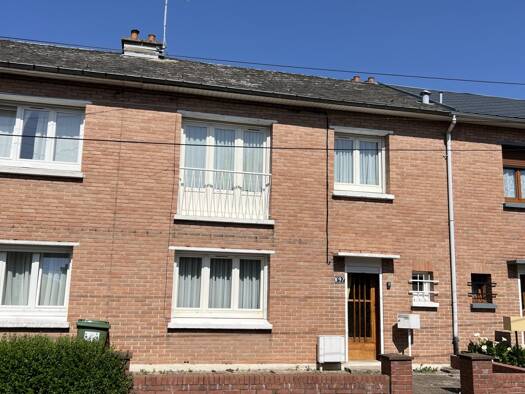 Maison à vendre 95 000 € 5 pièces 3 chambres 78 m² 178 m² de terrain Gare Béthune 62400