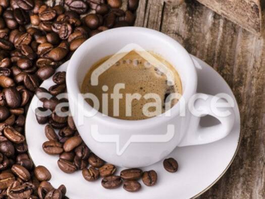 Bar / Café à vendre Fonds de commerce 154 000 € 200 m² d'espace de restauration Centre Ville Nord Nogent-le-Rotrou 28400