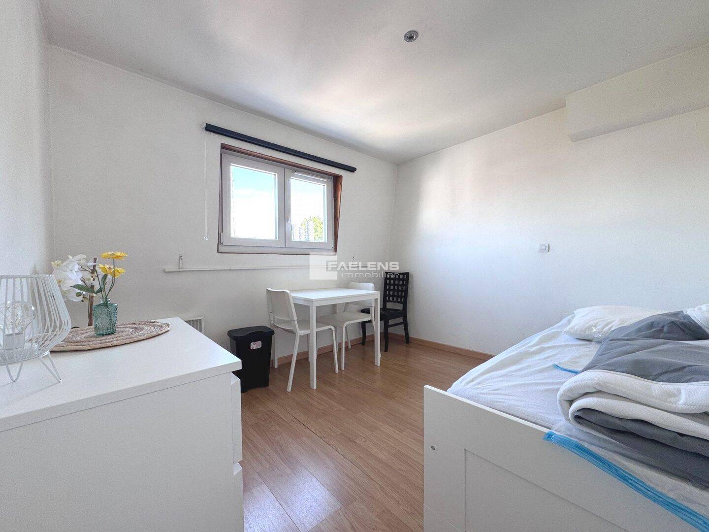 Appartement 1 pièce 18 m² · à Lille · 17,8 m² · 358 €