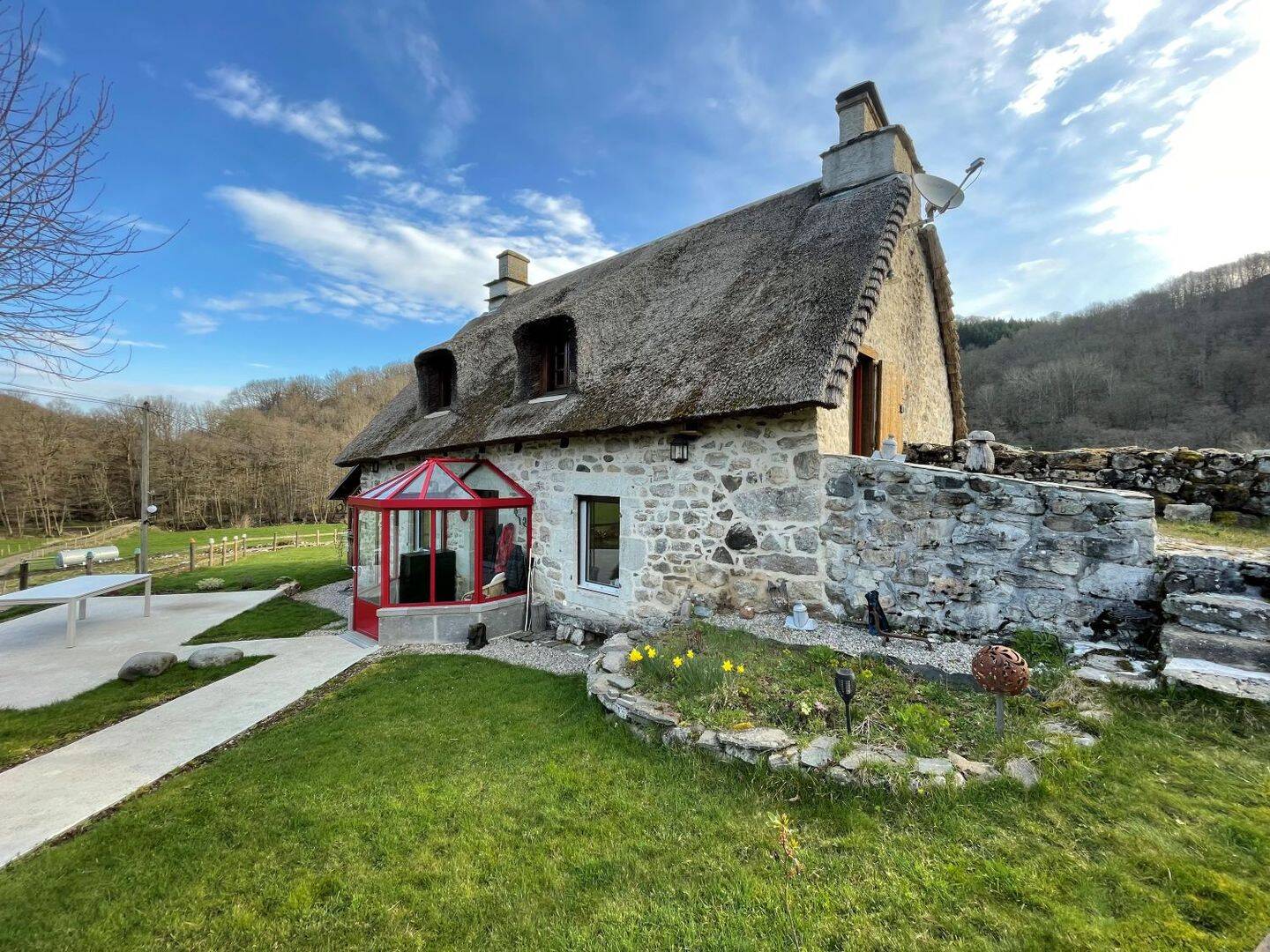 Maison 4 pièces 95 m² · à Riom-Ès-Montagnes · 95 m² · 270 000 €