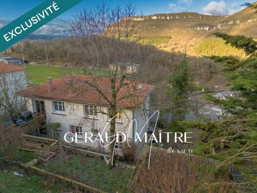 Maison à vendre 219 000 € 10 pièces 5 chambres 196 m² 546 m² de terrain Roquefort-sur-Soulzon 12250