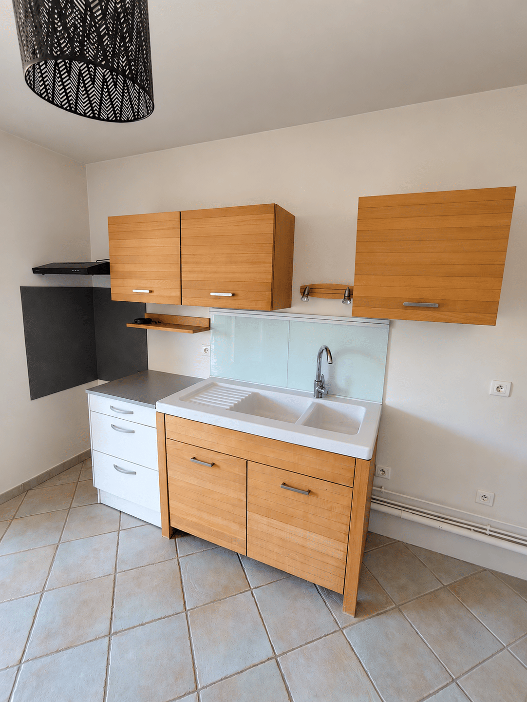 Appartement 2 pièces 52 m² · à Privas · 52 m² · 83 000 €