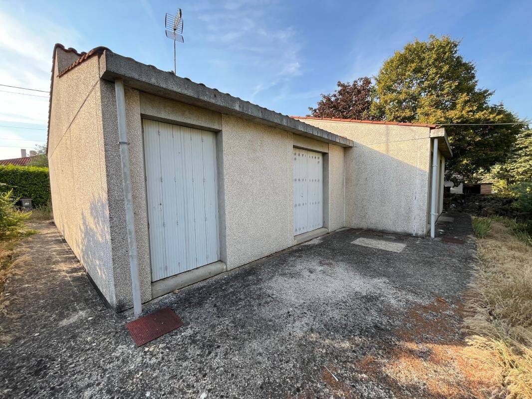 Maison 4 pièces 99 m² · à Castres · 99 m² · 50 000 €