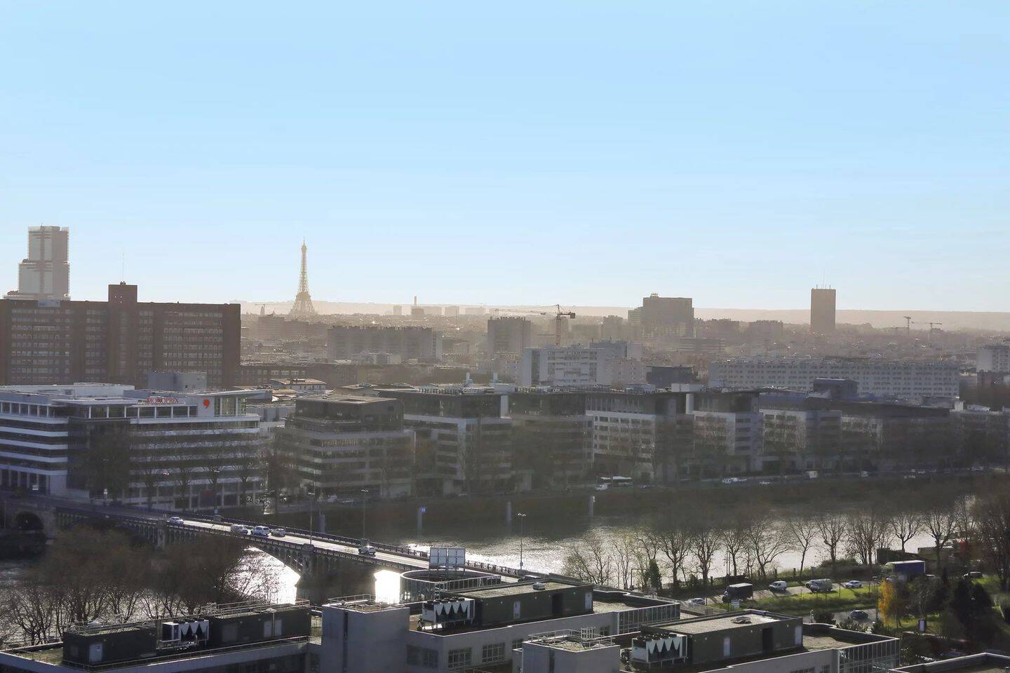 Appartement 6 pièces 214 m² · à Asnières-sur-Seine · 214 m² · 10 500 €