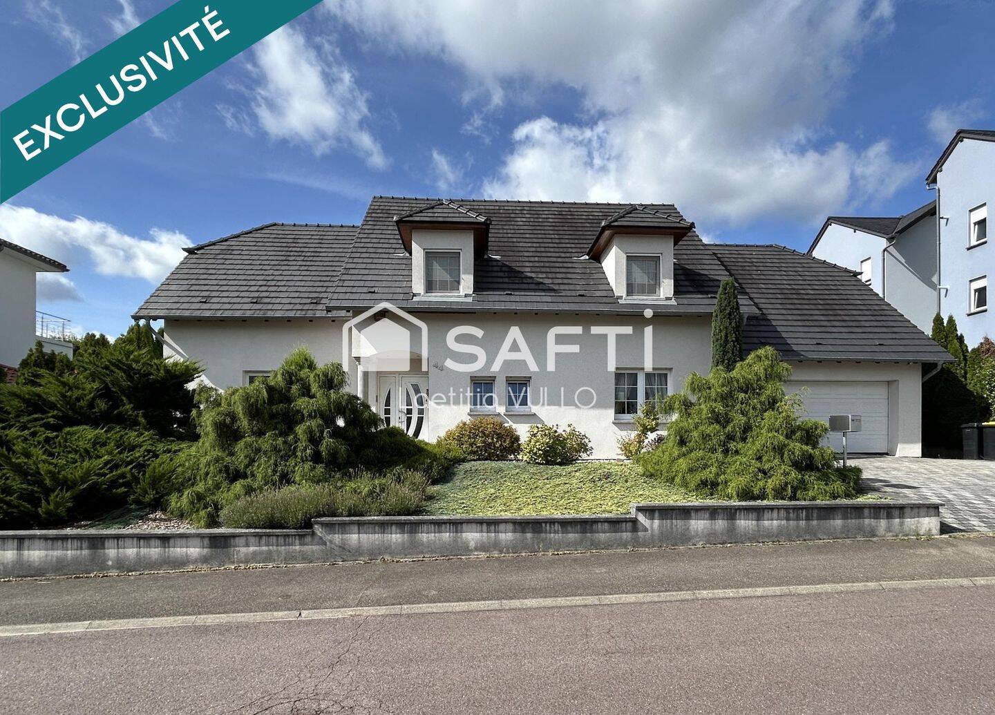Maison 6 pièces 216 m² · à Œting · 216 m² · 390 000 €