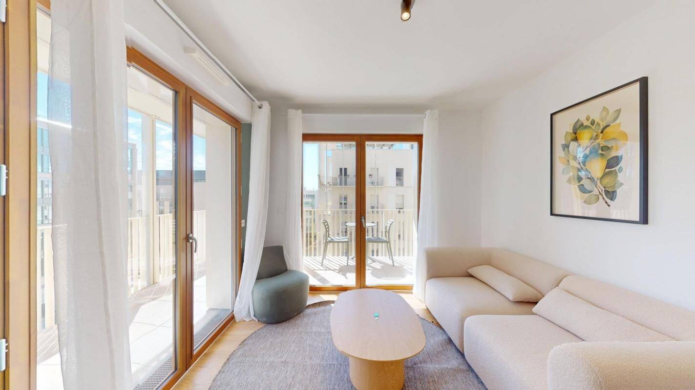 Appartement 1 pièce 82 m² · à Saint-Ouen-sur-Seine · 82 m² · 880 €/mois
