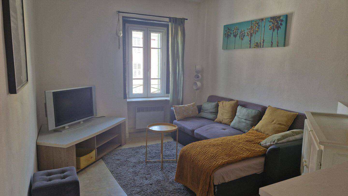3 pièces 55 m² · à Corte · 55 m² · 650 €