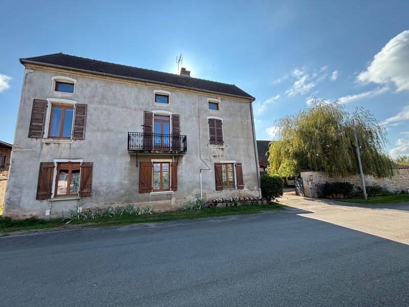 Maison 6 pièces 200 m² · à Nanton · 200 m² · 287 000 €