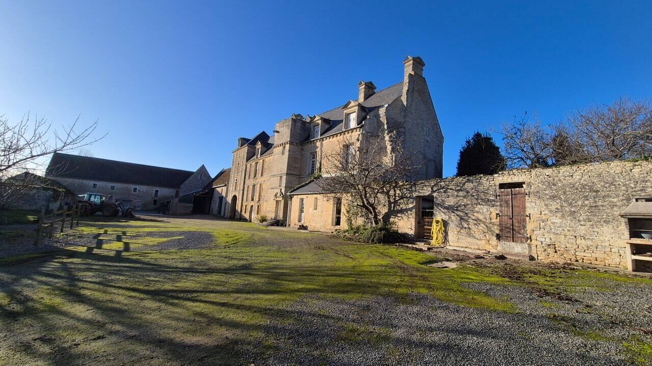Maison 10 pièces 300 m² · à Bayeux · 300 m² · 999 000 €
