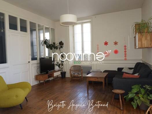 Maison à vendre 217 900 € 6 pièces 3 chambres 125 m² 488 m² de terrain Saint-Malô-du-Bois 85590