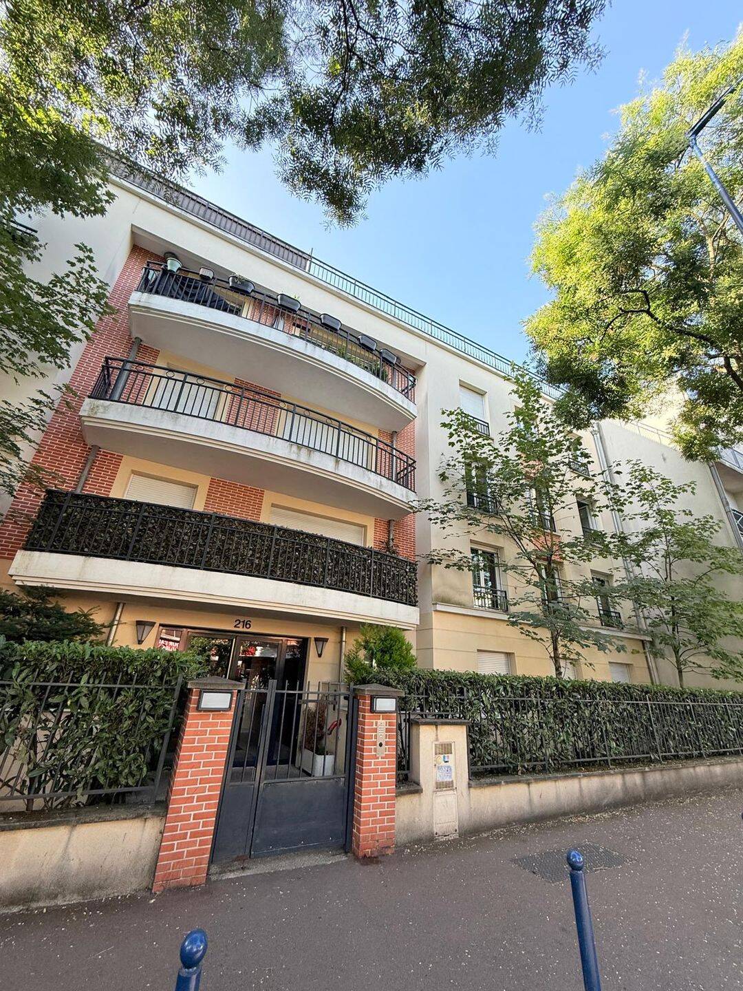Appartement 3 pièces 61 m² · à Drancy · 61,4 m² · 220 000 €