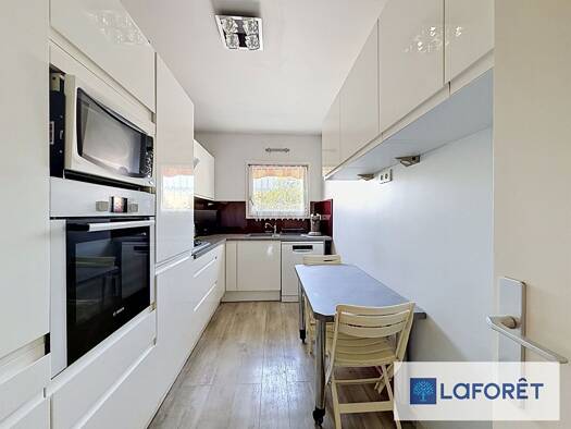 Appartement à vendre 249 000 € 3 pièces 2 chambres 68 m² Étage 2/4 Saint Martin Le Plessis-Trévise 94420