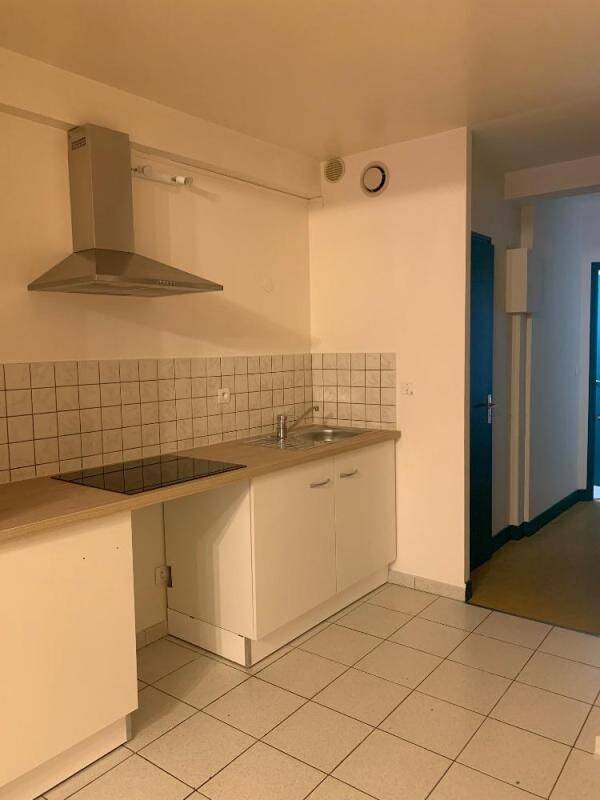 Appartement 3 pièces 70 m² · à Auxerre · 70 m² · 690 €