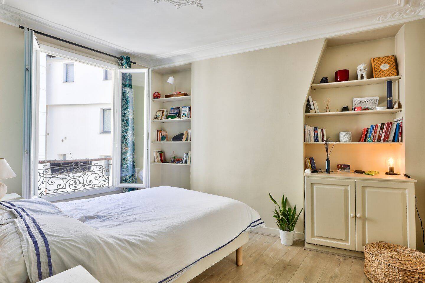 Appartement 2 pièces 36 m² · à Paris 9ème Arrondissement · 36 m² · 1 990 €