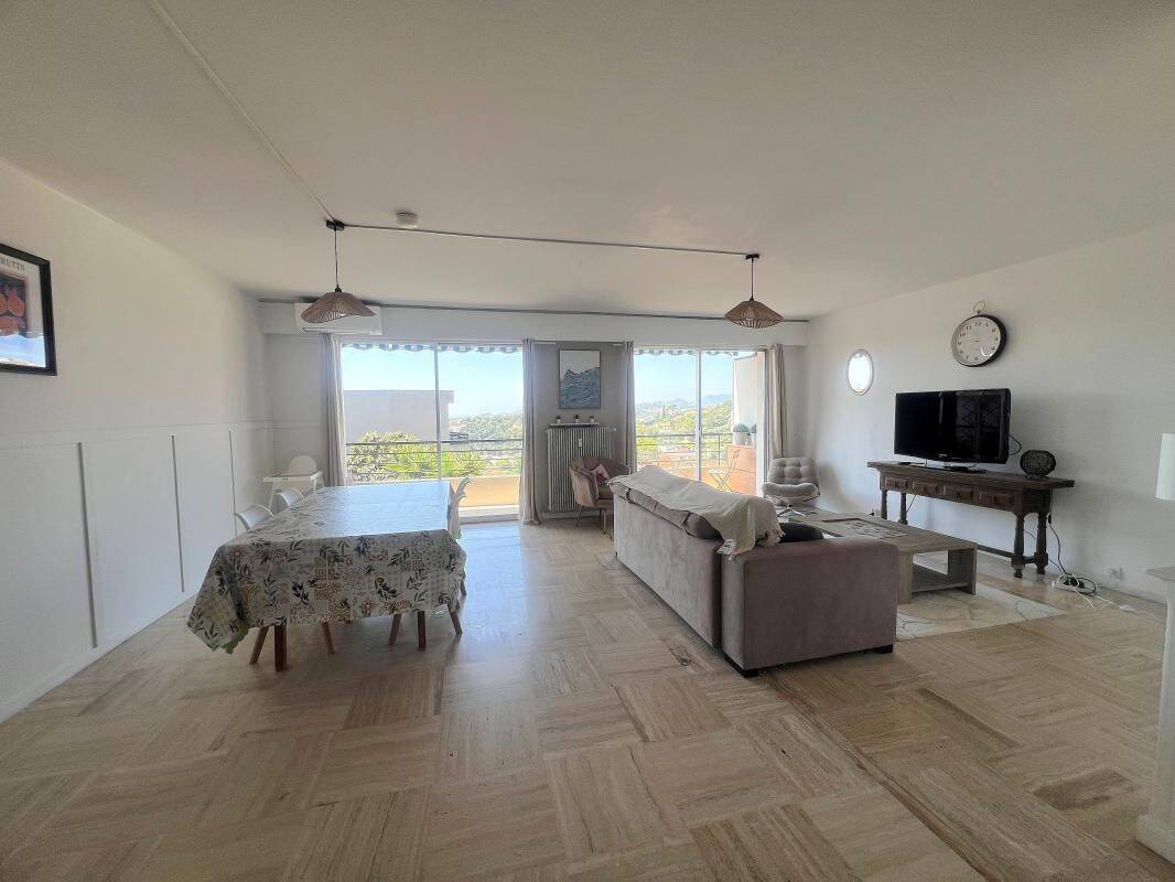 Appartement 3 pièces 73 m² · à Le Cannet · 73 m² · 318 000 €