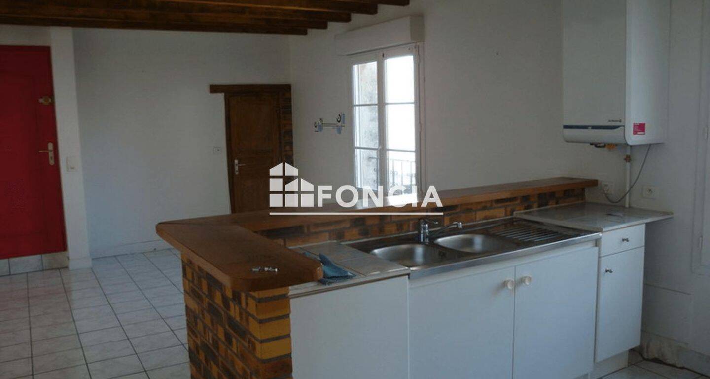 Appartement 2 pièces 50 m² · à Houdan · 49,5 m² · 739 €