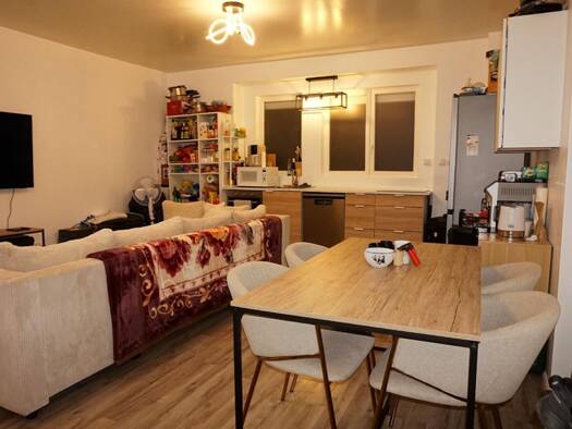 Appartement à vendre 54 000 € 2 pièces 1 chambre 46,2 m² RDC/2 Centre Firminy 42700