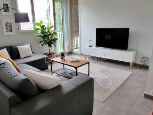 Appartement à vendre 76 000 € 4 pièces 3 chambres 72 m² Étage 4/4 Allies-Clos d'Or Grenoble 38000