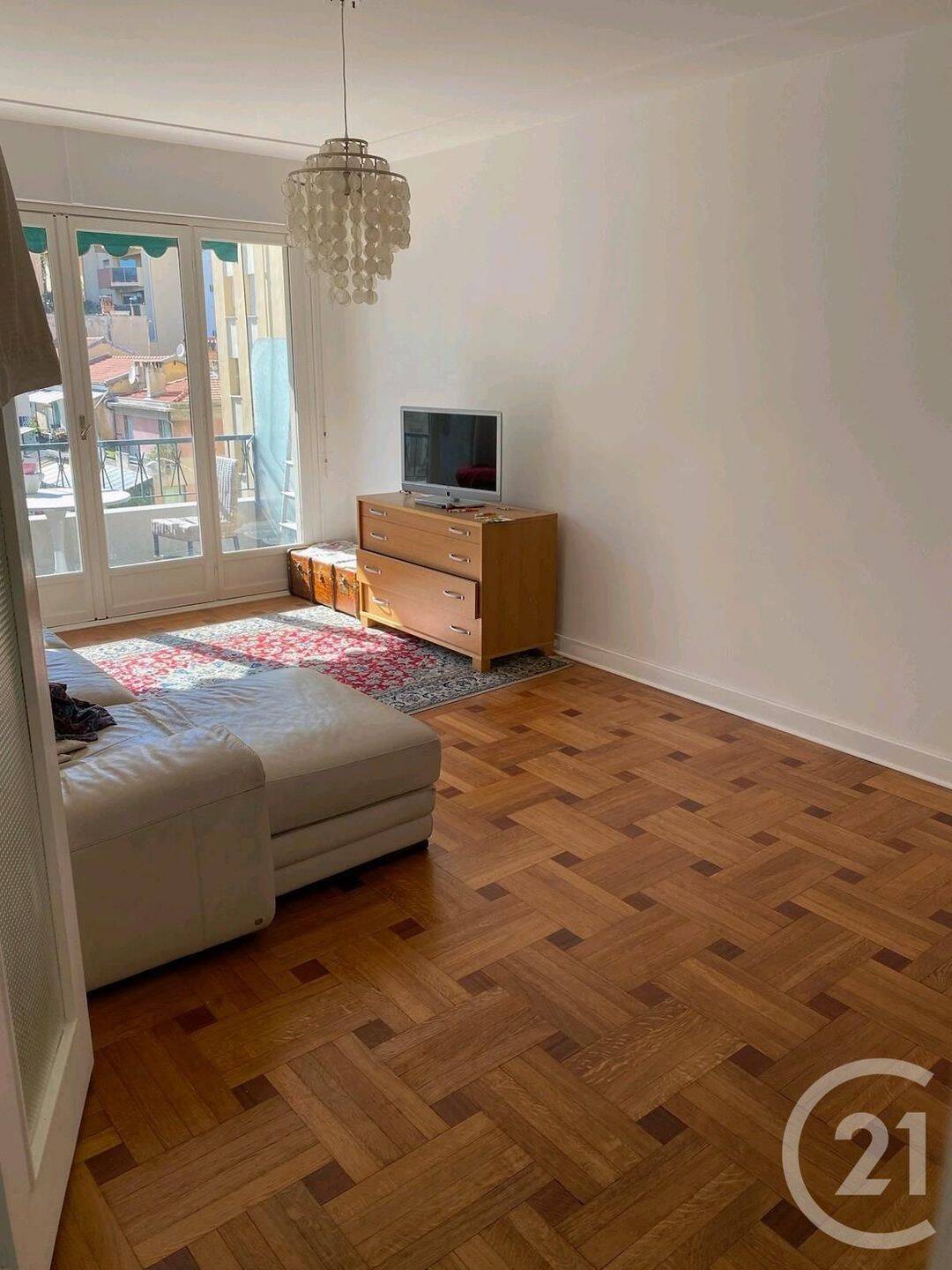 Appartement 2 pièces 54 m² · à Nice · 54,1 m² · 950 €