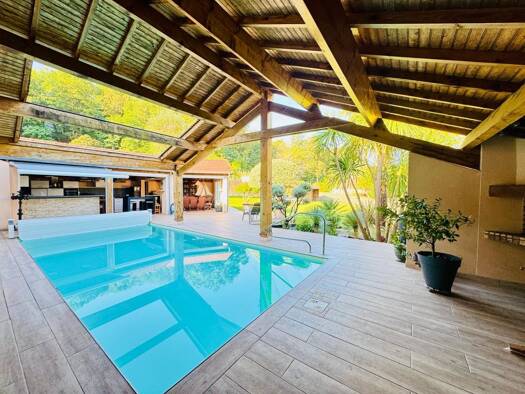 Maison à vendre 644 000 € 5 pièces 4 chambres 310 m² 2 058 m² de terrain Idron 64320